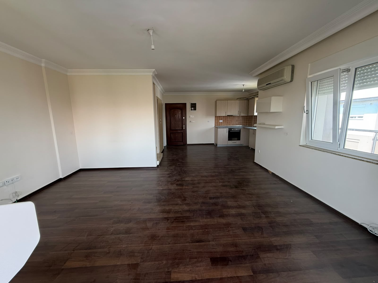 Side'de Site İçerisinde 2+1 Satılık Dubleks Daire