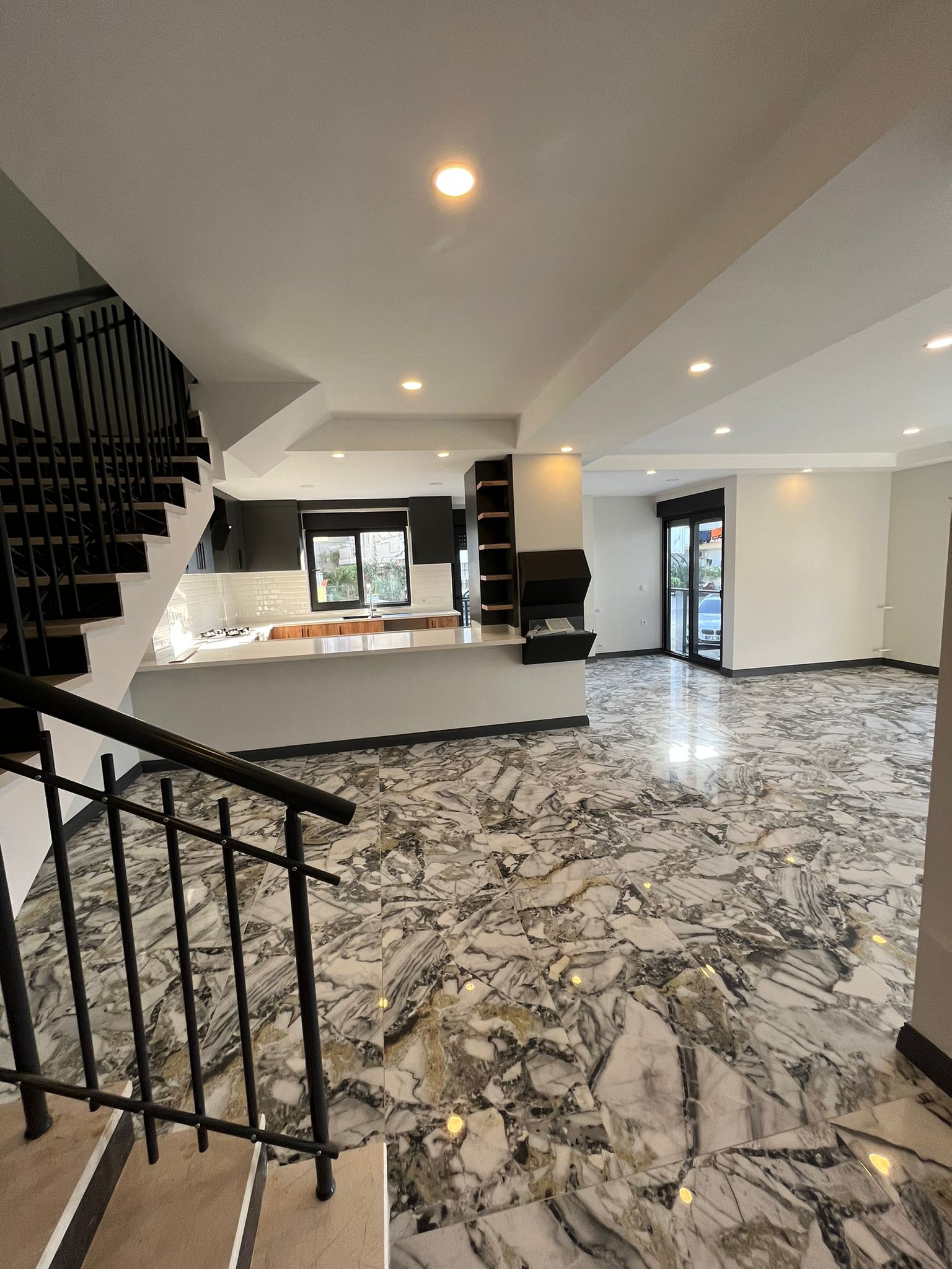 Manavgat Ilıca Bölgesinde 6+1 Satılık Villa
