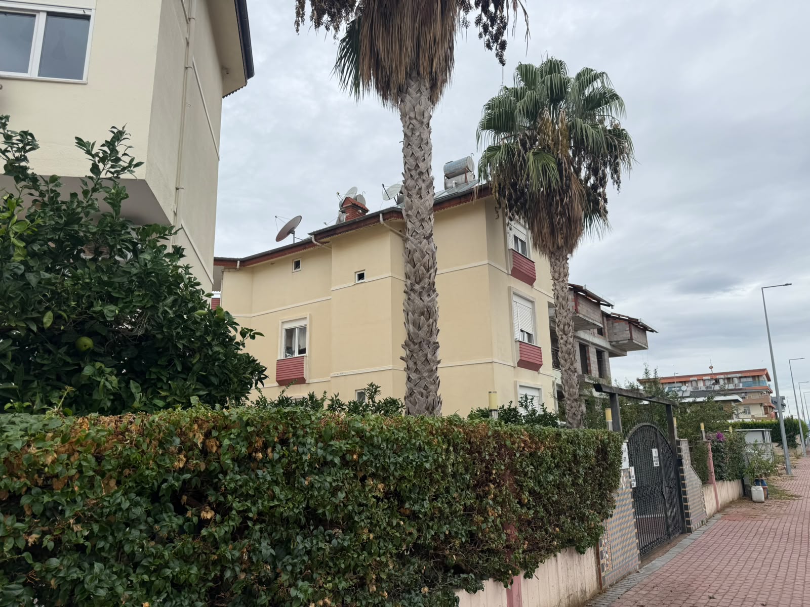 Manavgat Side'de Eşyalı Satılık 2+1 Dubleks Daire