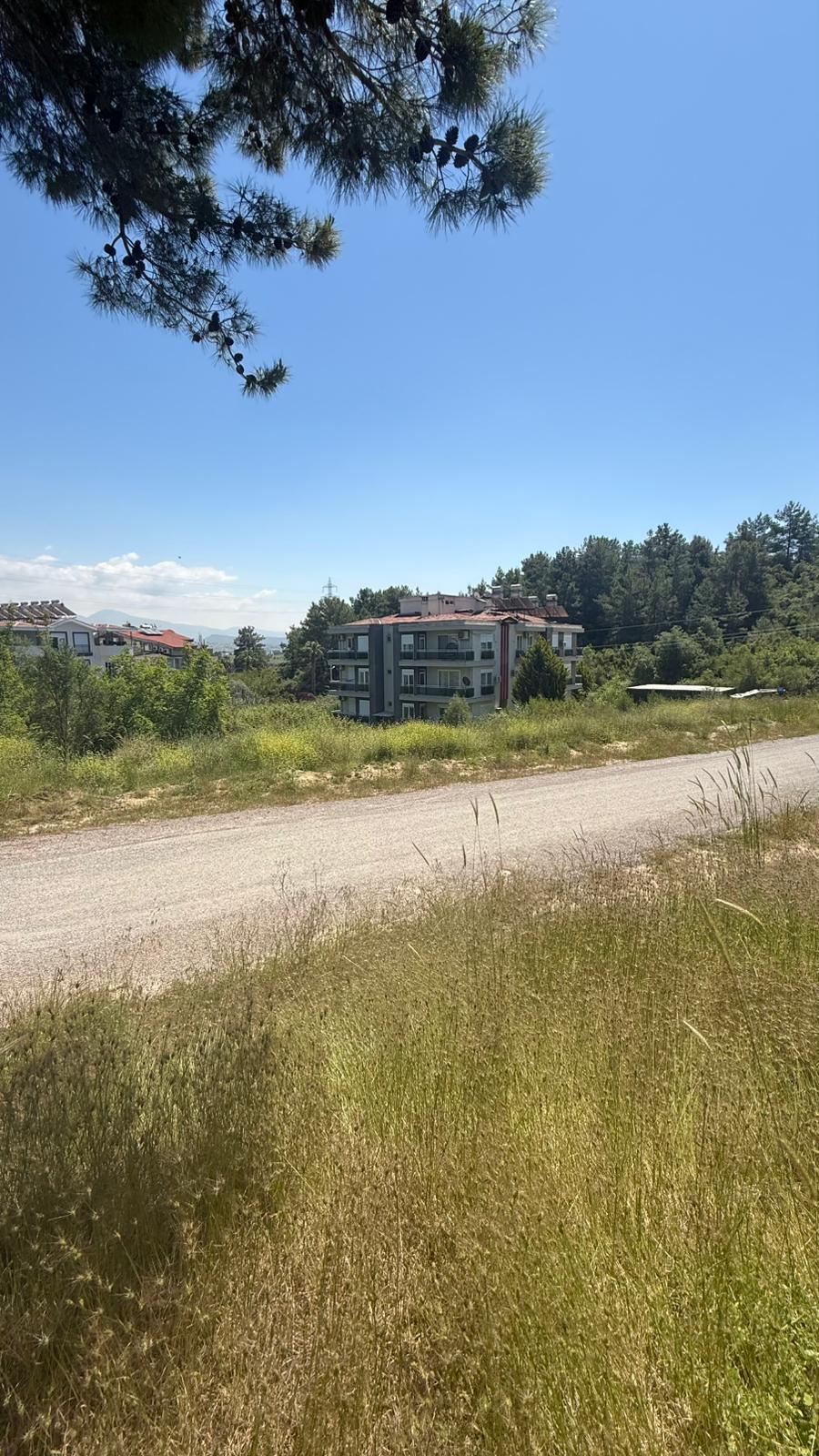 Manavgat Sarılar Bölgesinde Bulunan 888 m Satılık Arsa