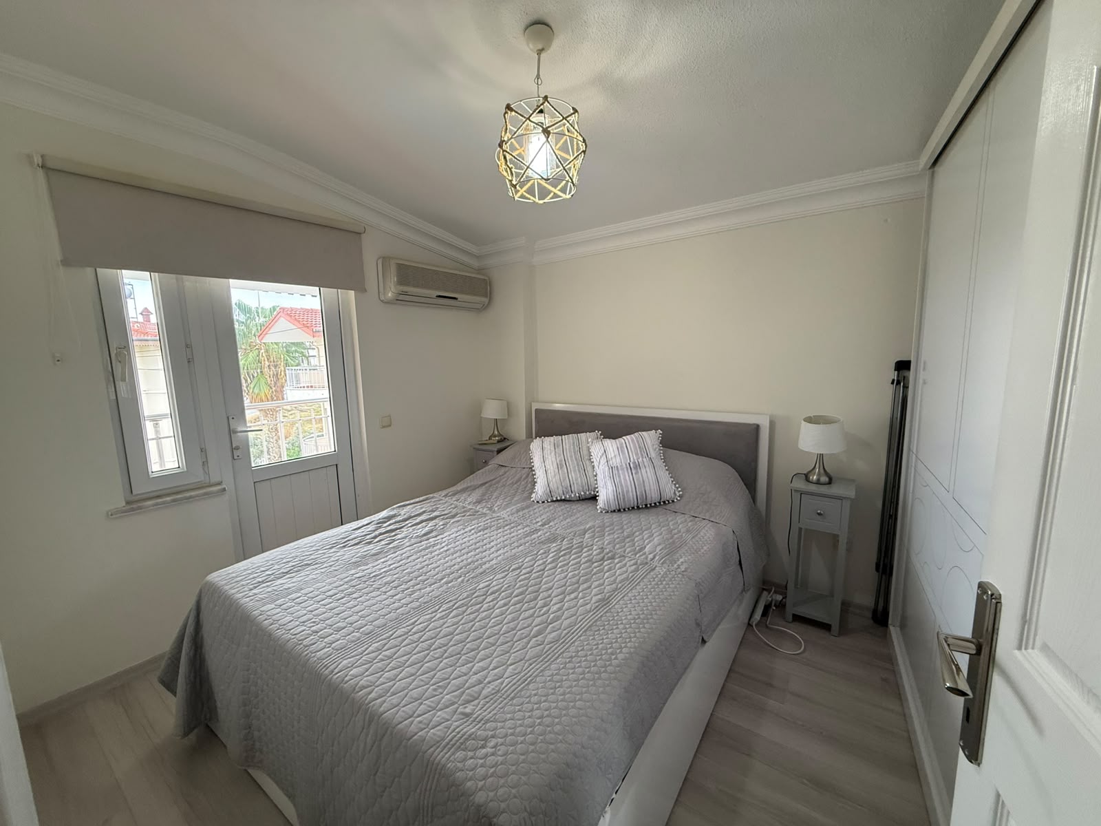 Manavgat Side'de Eşyalı Satılık 2+1 Dubleks Daire