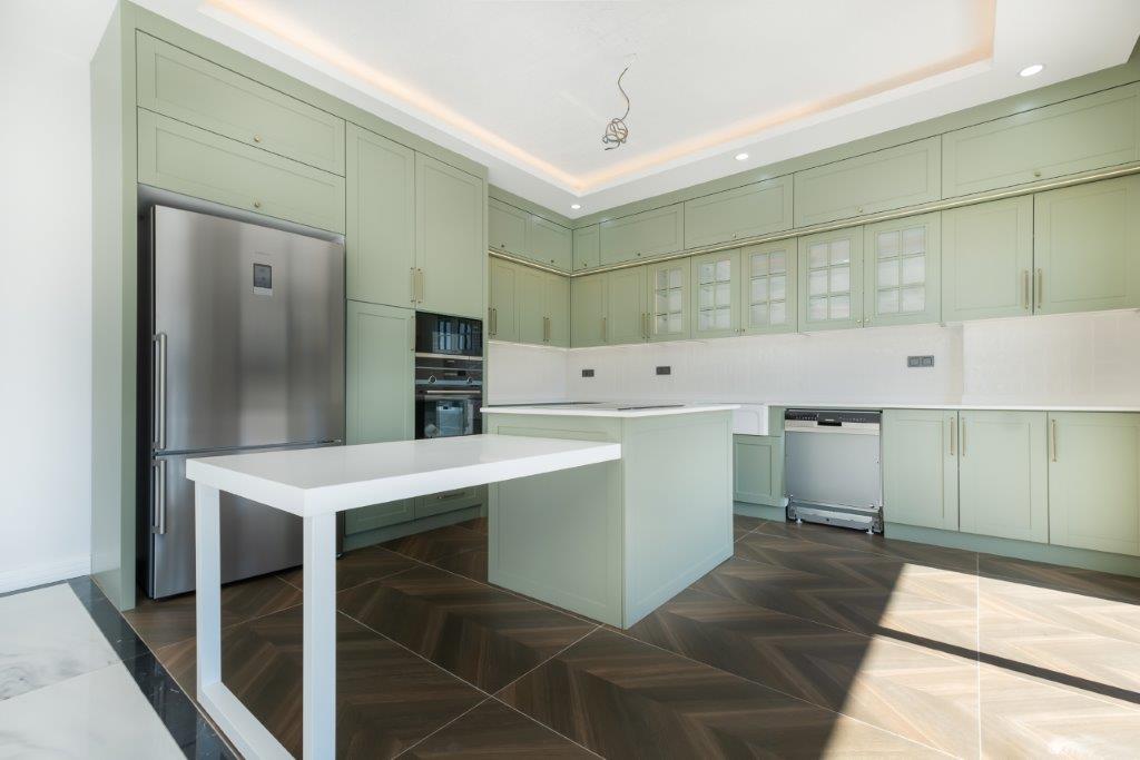 Vatandaşlığa Uygun Müstakil Havuzlu 4+1 Villa