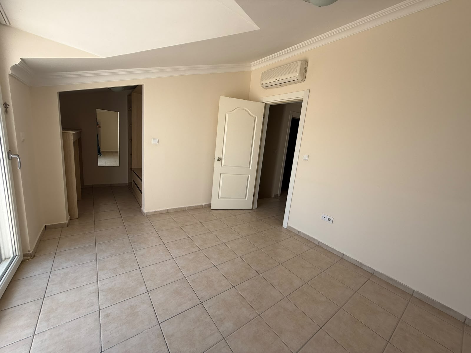 Side'de Site İçerisinde 2+1 Satılık Dubleks Daire