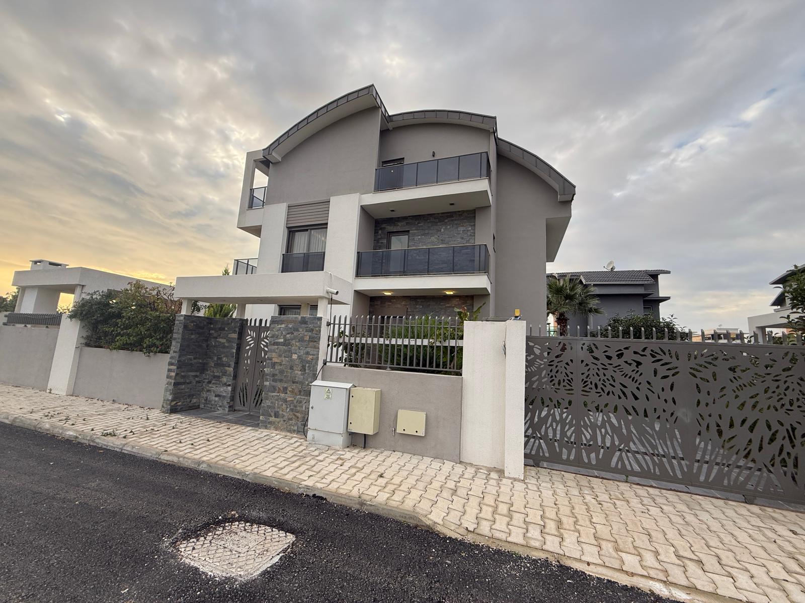 2+1 Apartment for Sale in Manavgat Sorgunda