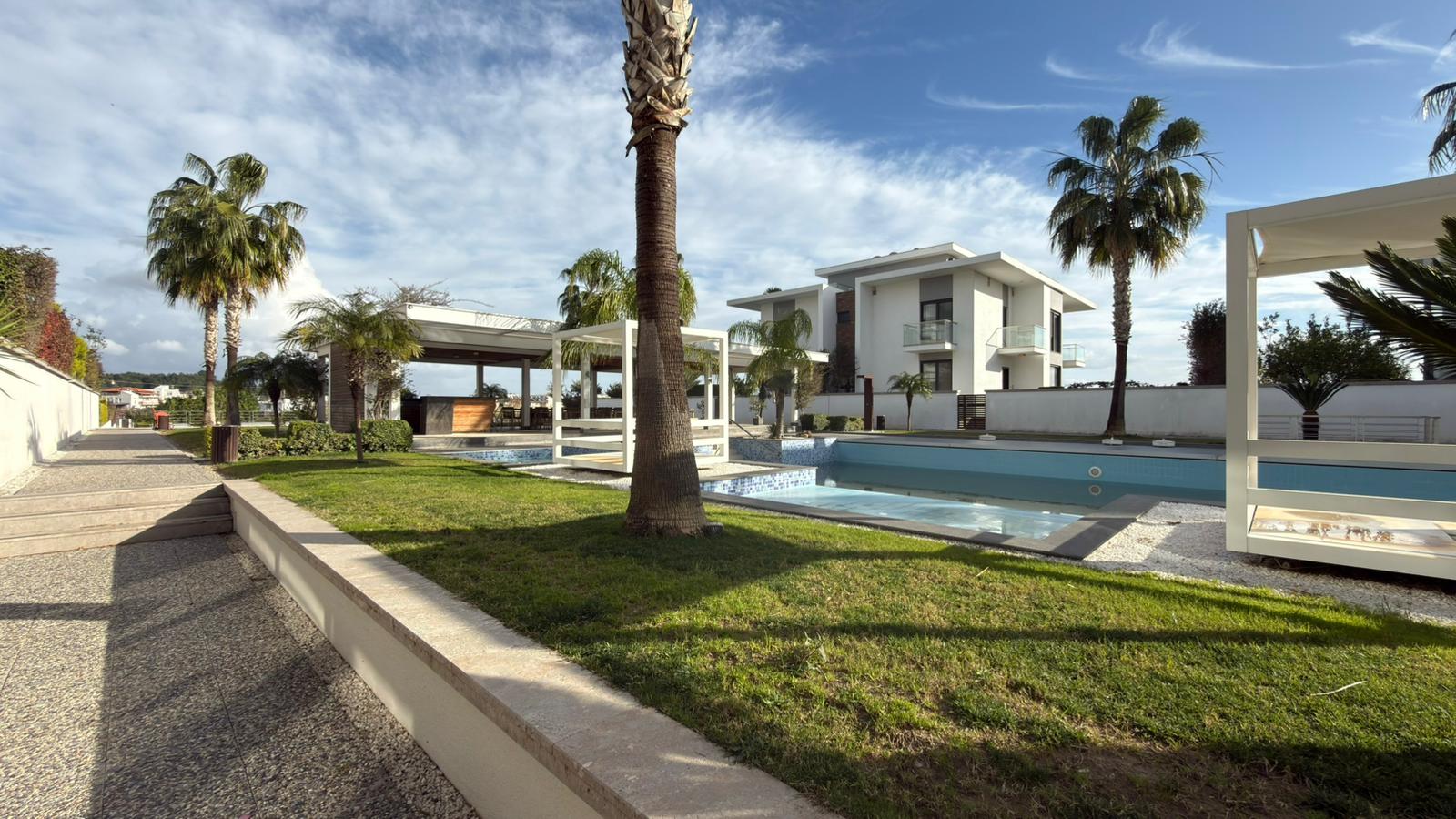 Manavgat Ilıca Elysium Sitesinde Satılık 2+1 Daire