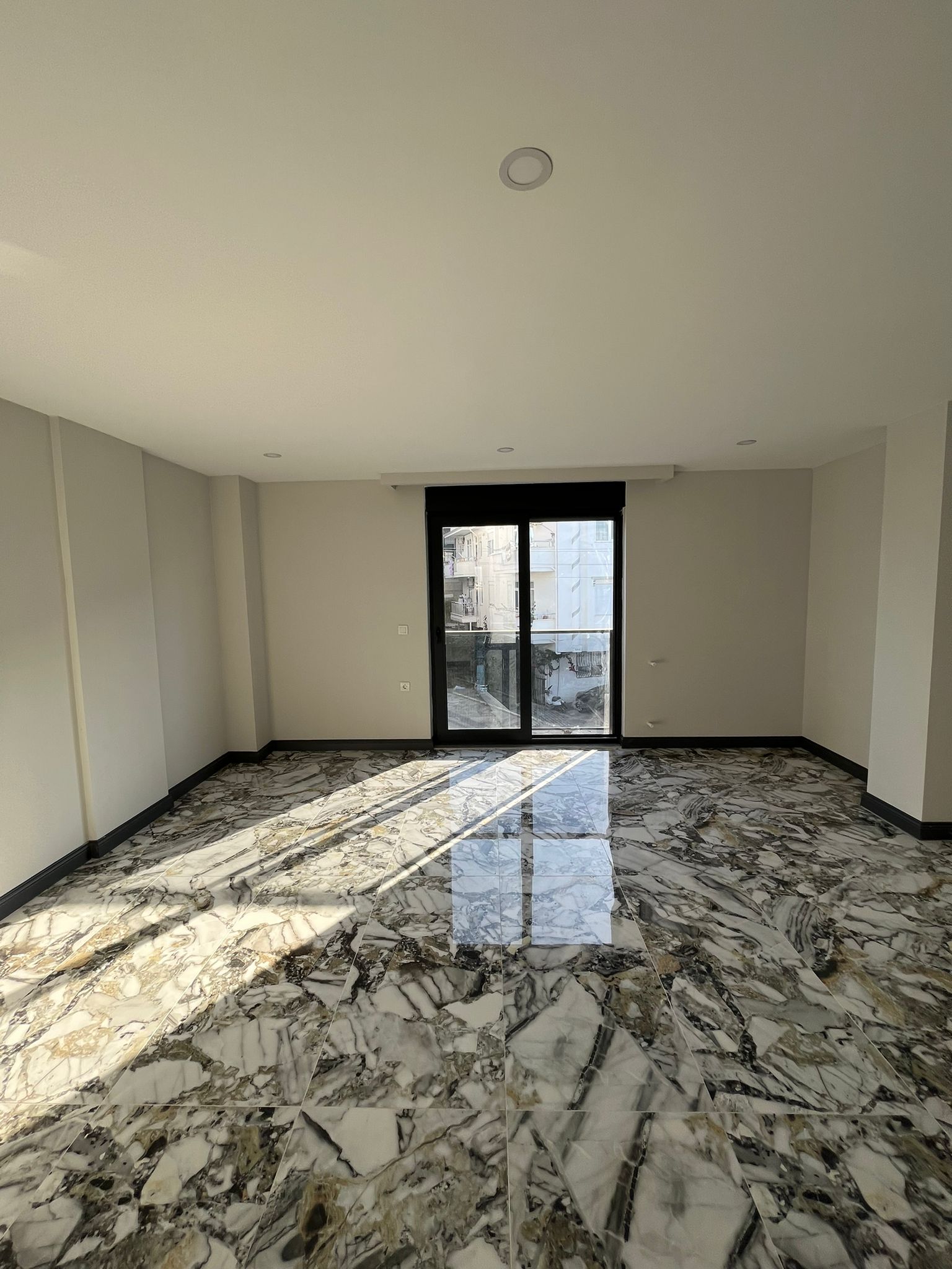 Manavgat Ilıca Bölgesinde 6+1 Satılık Villa