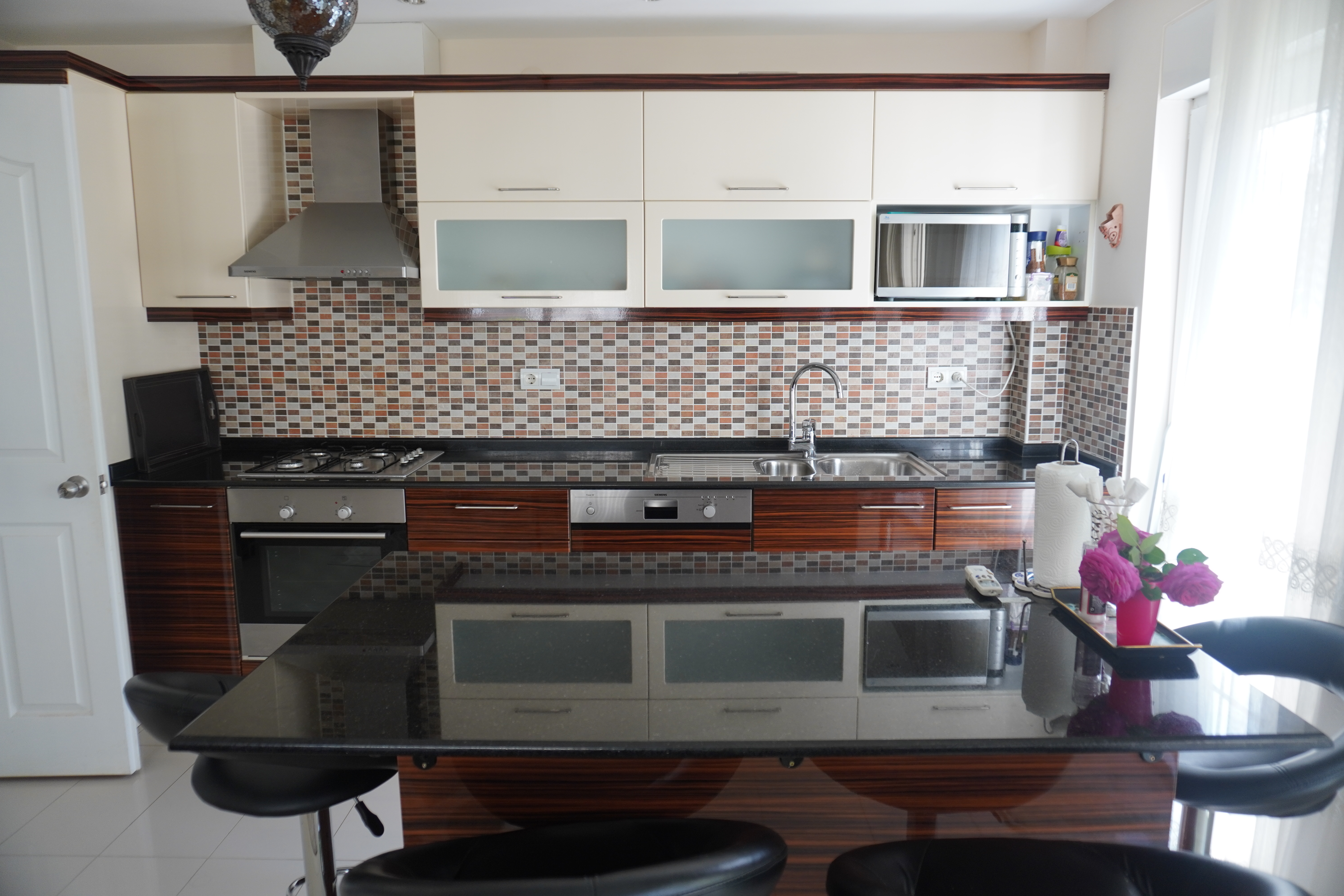 Manavgat Side'de Site İçinde 2+1 Eşyalı Satılık Daire