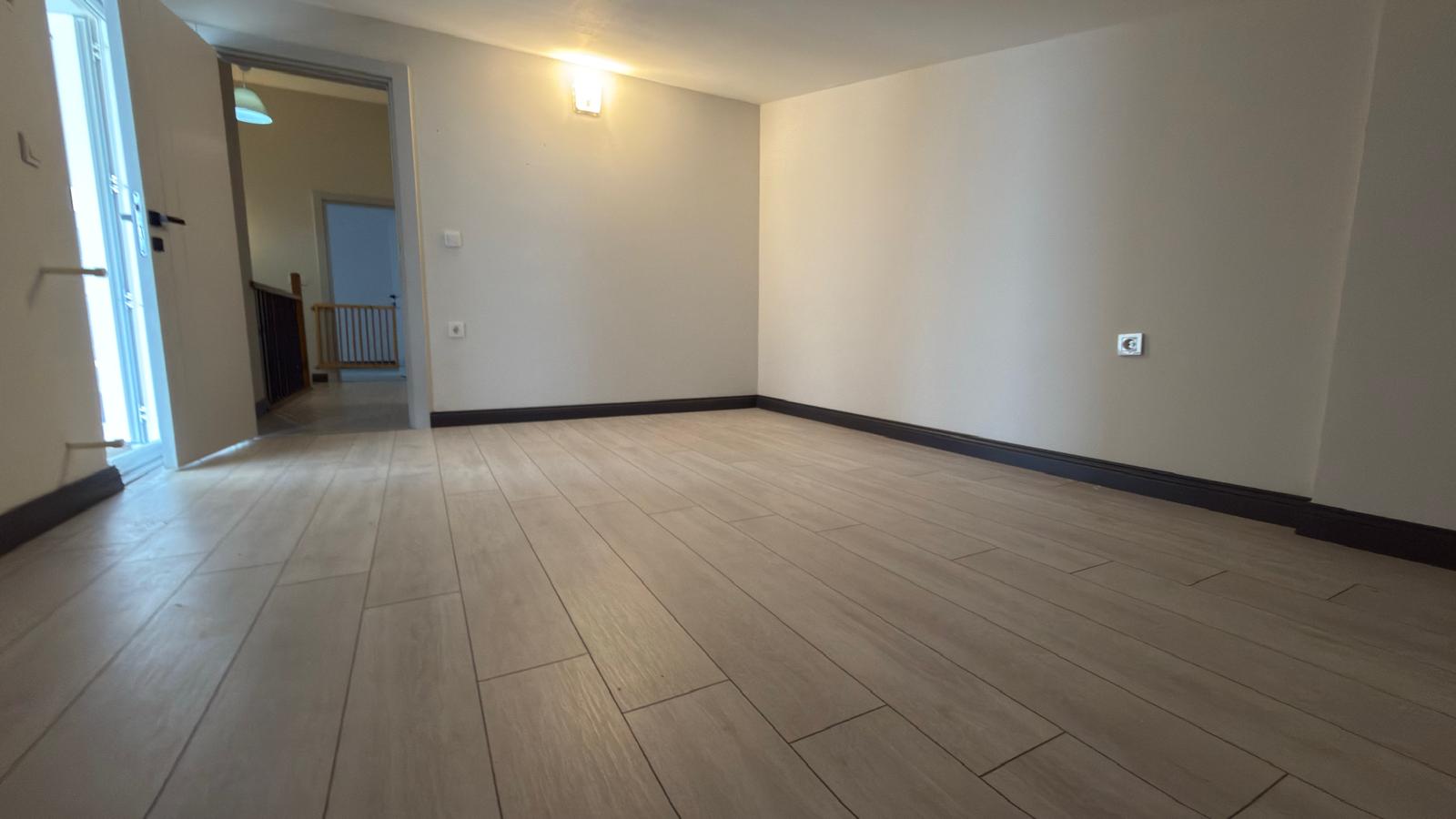 Manavgat Ilıca'da Havuzlu 3+1 Satılık Dubleks Daire