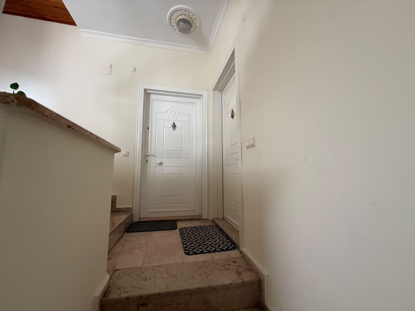 Manavgat Side'de Eşyalı Satılık 2+1 Dubleks Daire