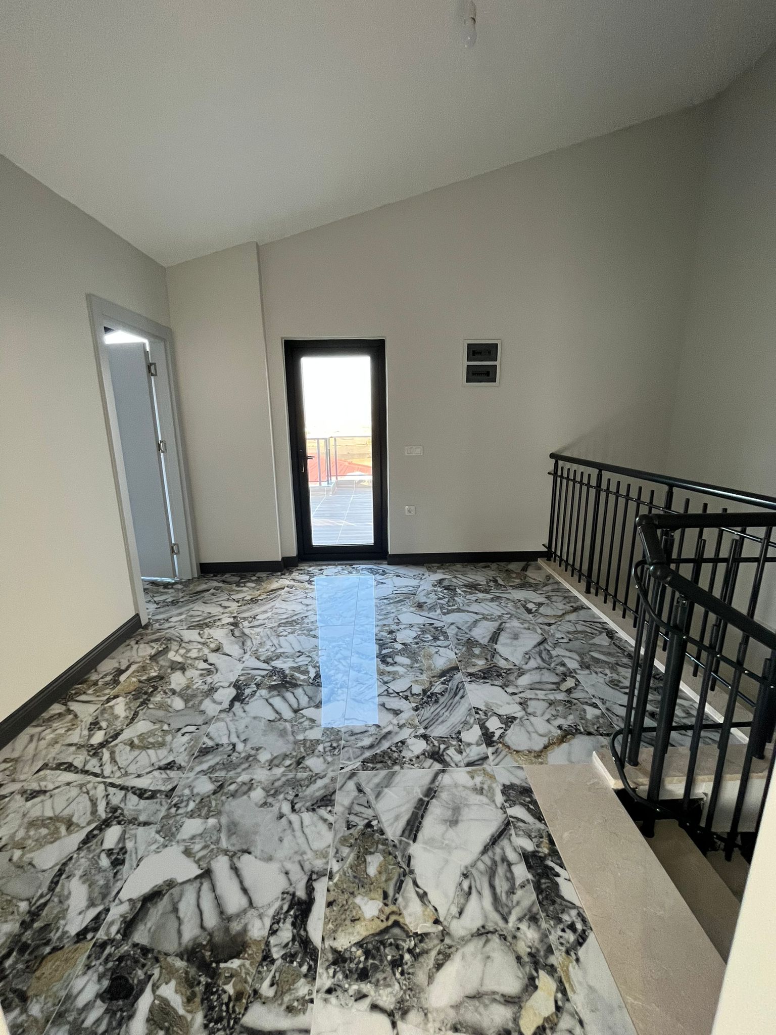 Manavgat Ilıca Bölgesinde 6+1 Satılık Villa