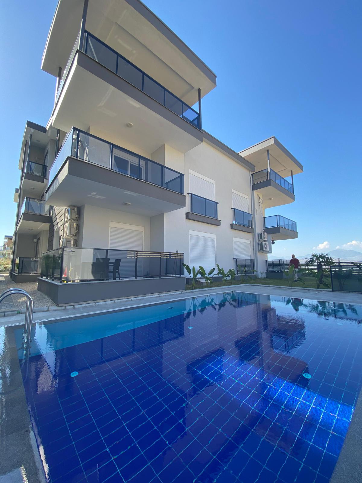 Manavgat Ilıca'da Havuzlu 3+1 Satılık Dubleks Daire