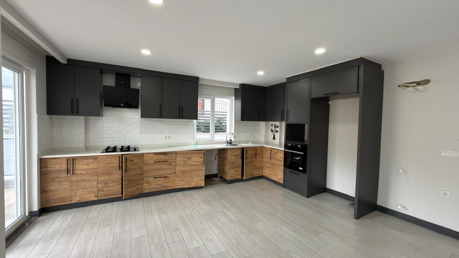 Manavgat Ilıca'da Havuzlu 3+1 Satılık Dubleks Daire