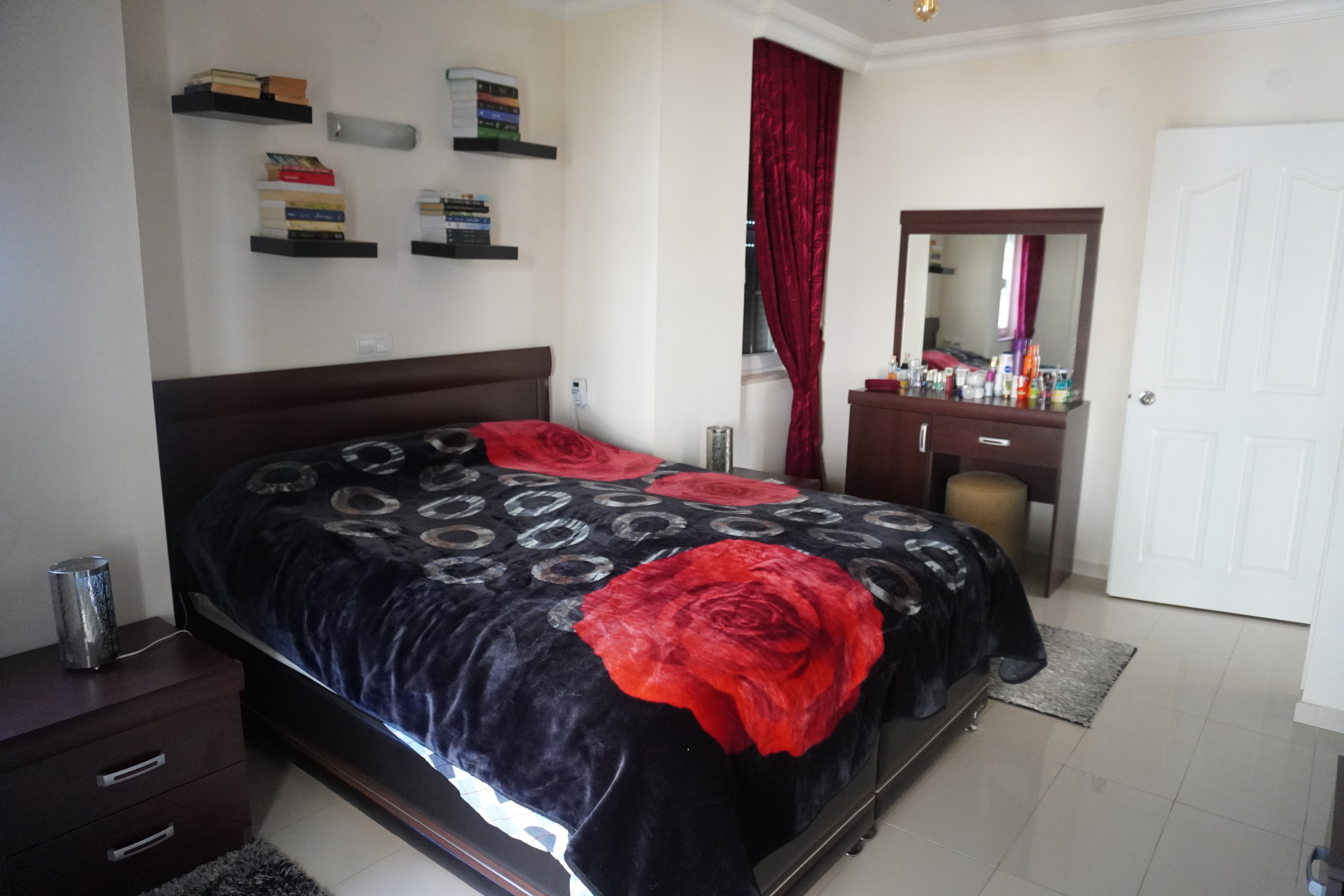Manavgat Side'de Site İçinde 2+1 Eşyalı Satılık Daire