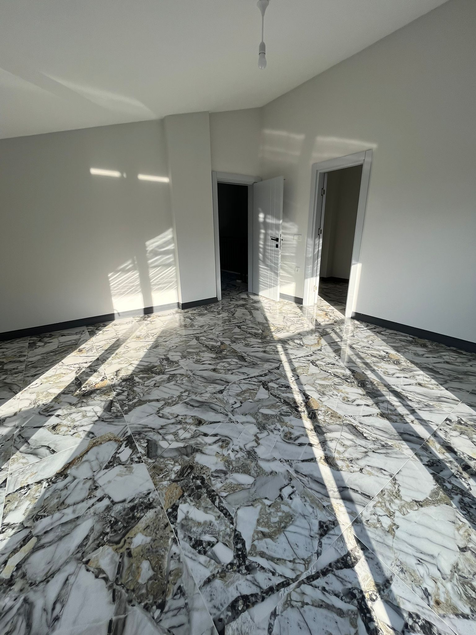 Manavgat Ilıca Bölgesinde 6+1 Satılık Villa