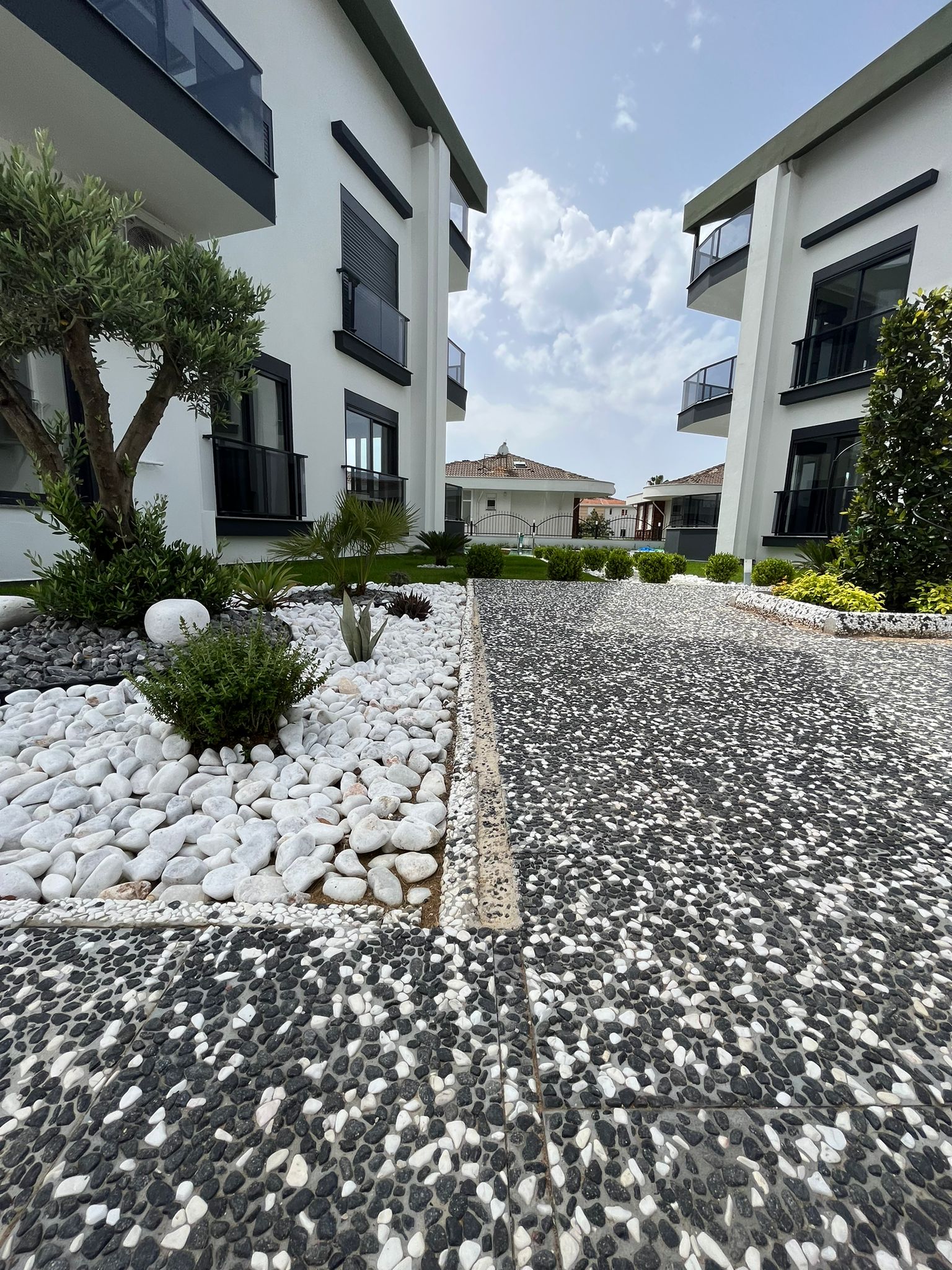 Manavgat Side'de Havuzlu Satılık 2+1 Daire