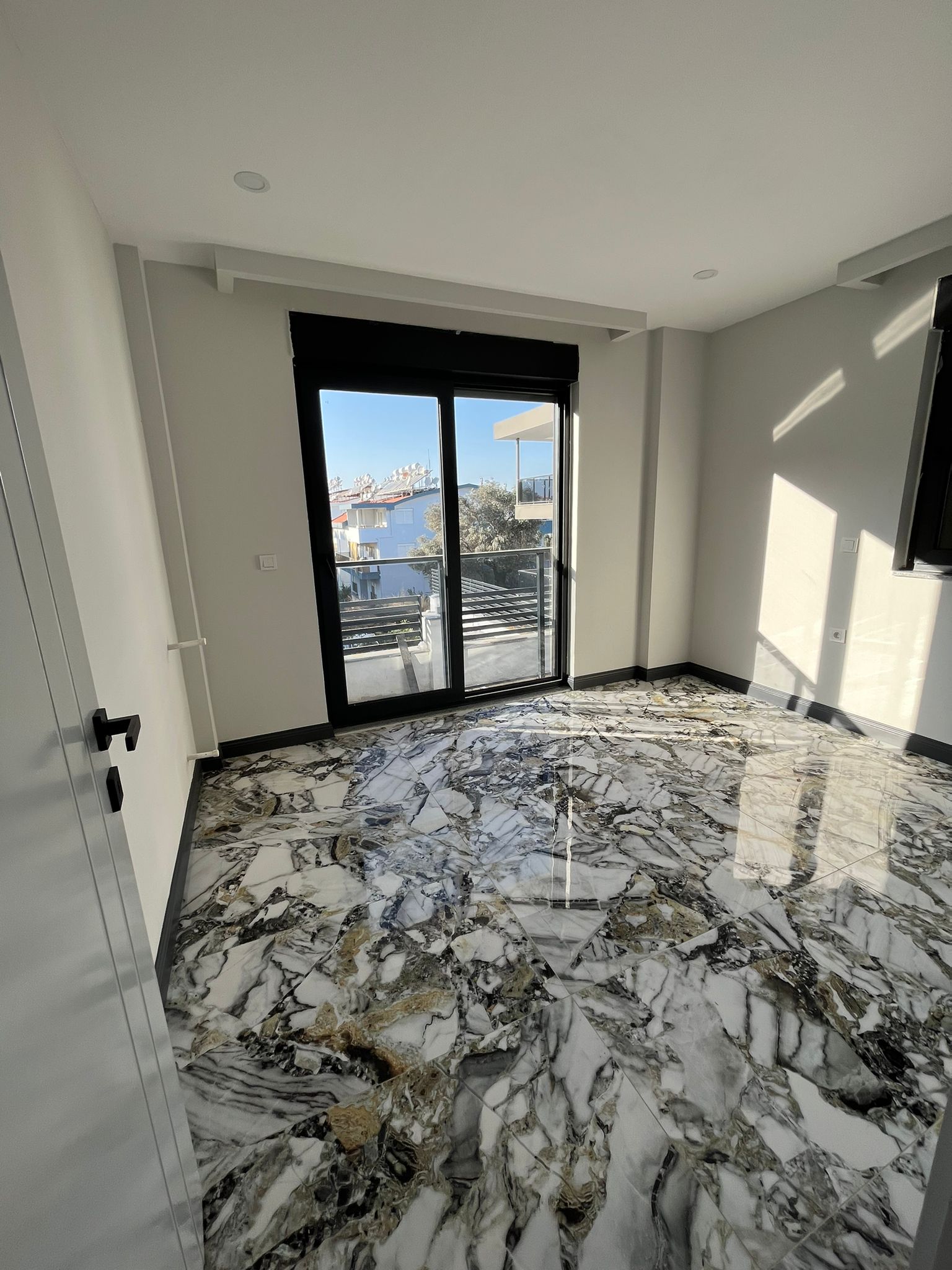 Manavgat Ilıca Bölgesinde 6+1 Satılık Villa