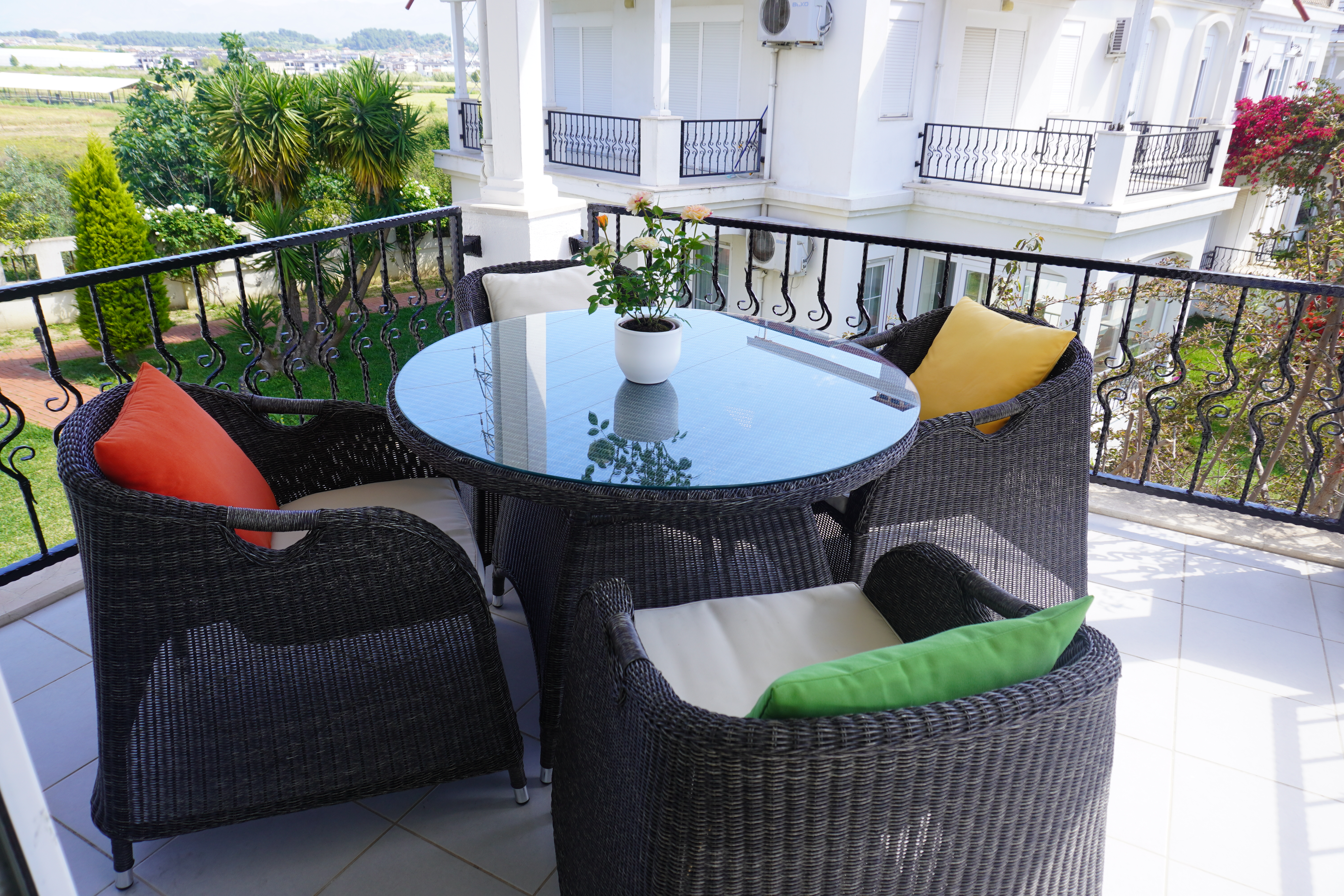 Manavgat Side'de Site İçinde Eşyalı 3+1 Satılık Dubleks Daire