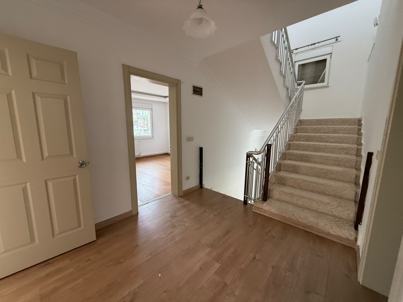 Manavgat Ilıca Kumköy'de Satılık Müstakil 4+1 Villa