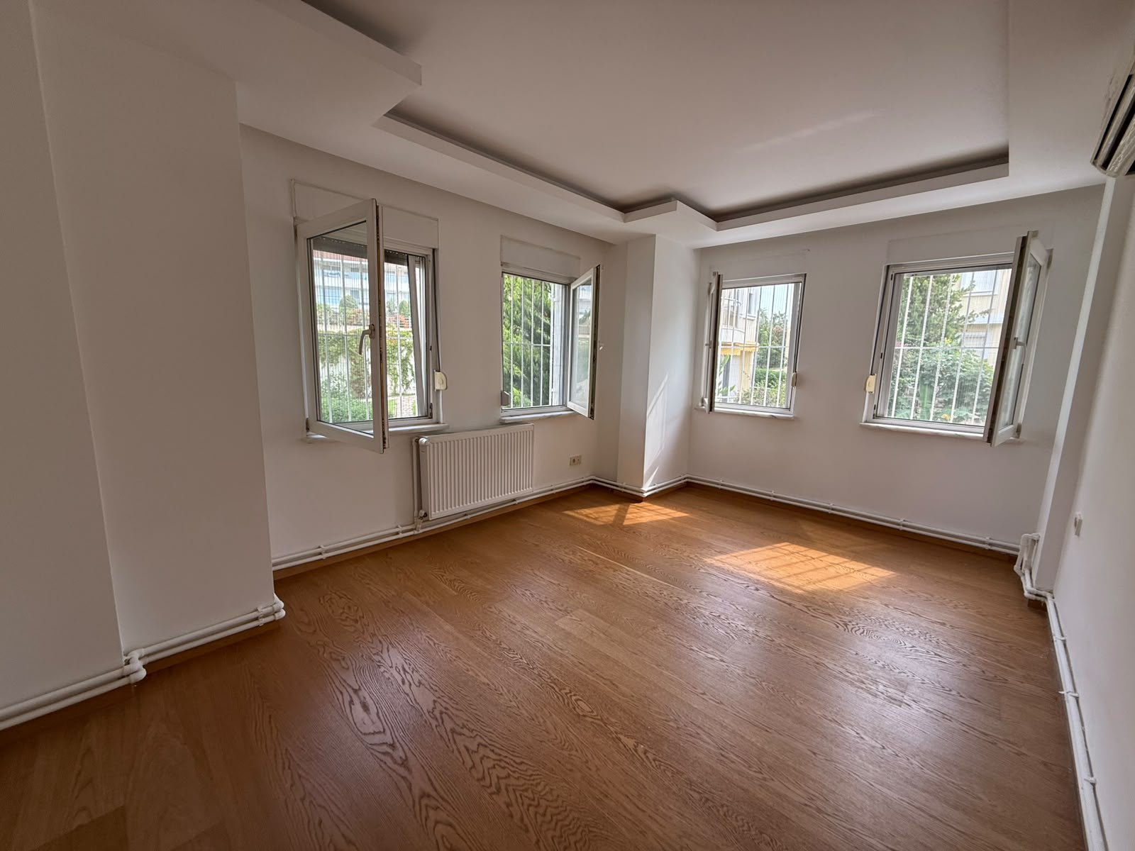 Manavgat Ilıca Kumköy'de Satılık Müstakil 4+1 Villa