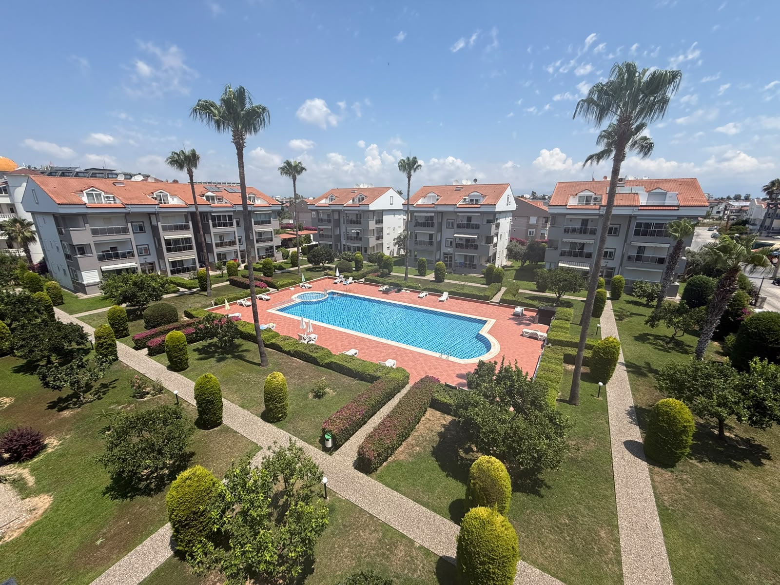 Side'de Site İçerisinde 2+1 Satılık Dubleks Daire
