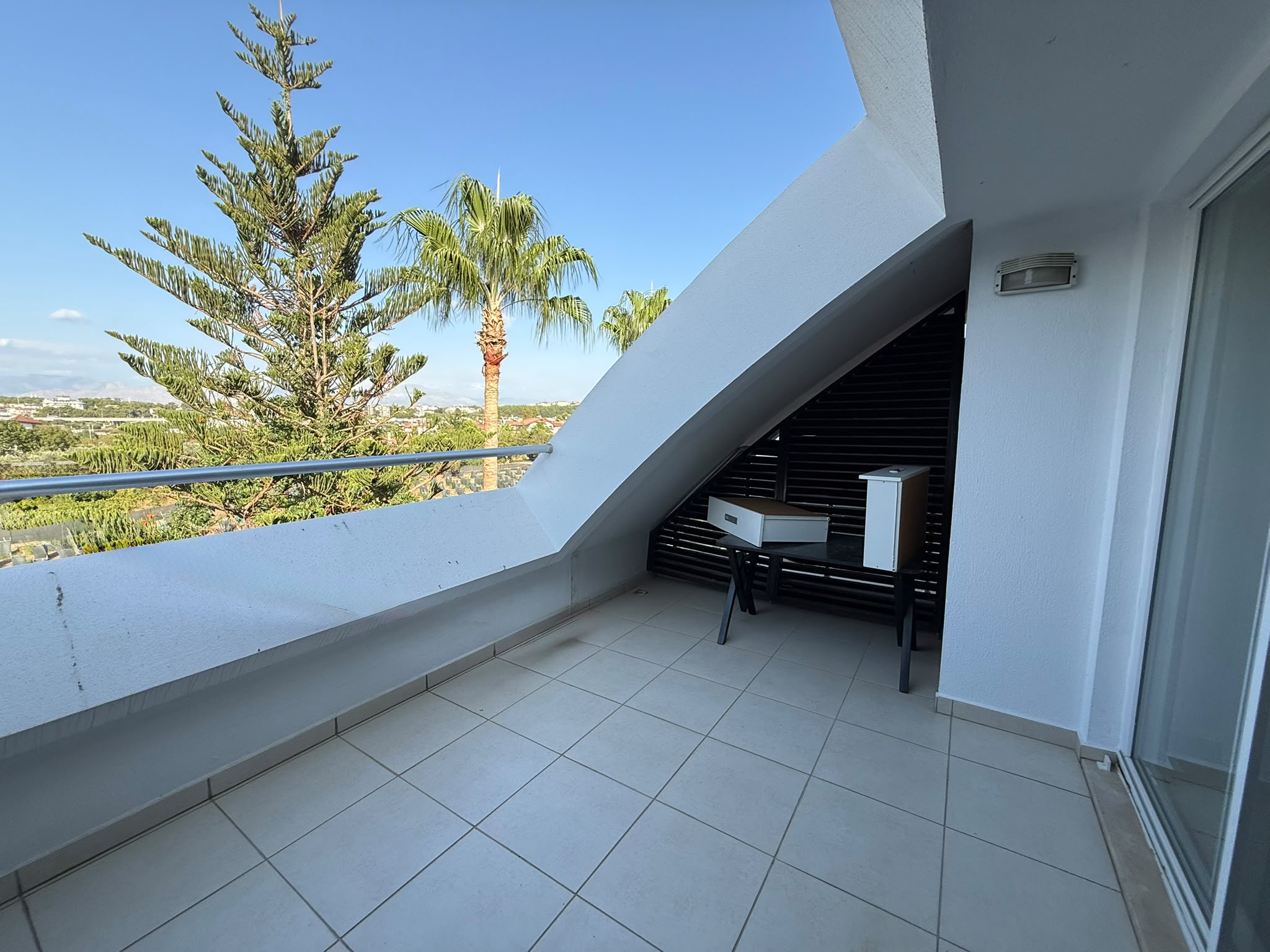 Side Tropicana Sitesinde 3+1 Satılık Dubleks Daire