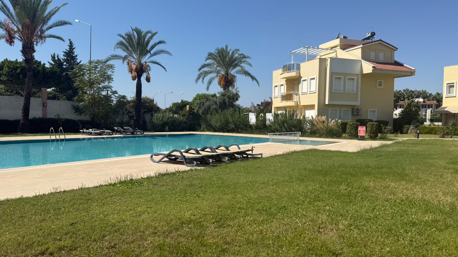 Manavgat Ilıca Kumköy'de Satılık Müstakil 4+1 Villa