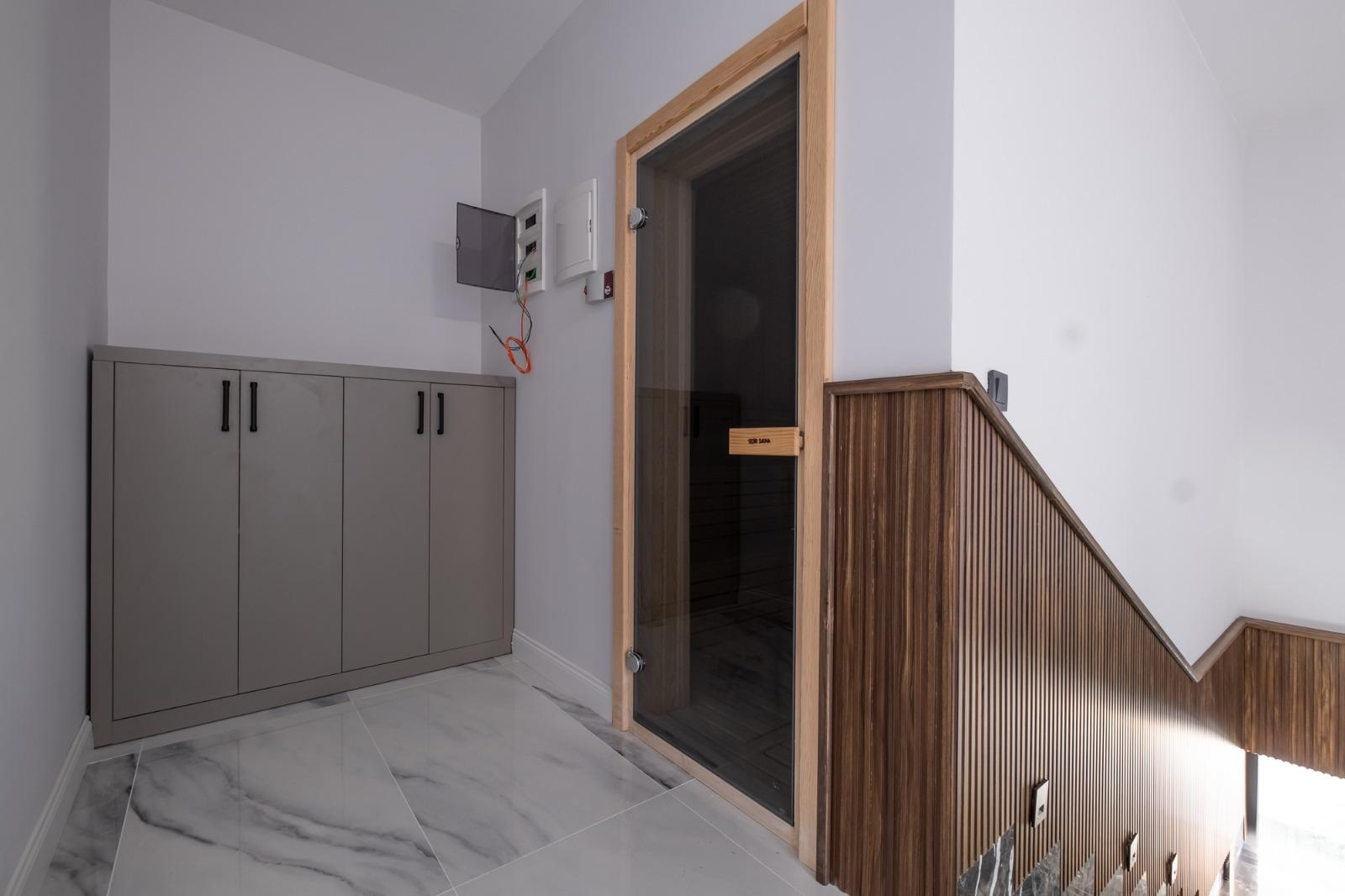 Manavgat Side'de Müstakil Havuzlu 4+1 Satılık Villa