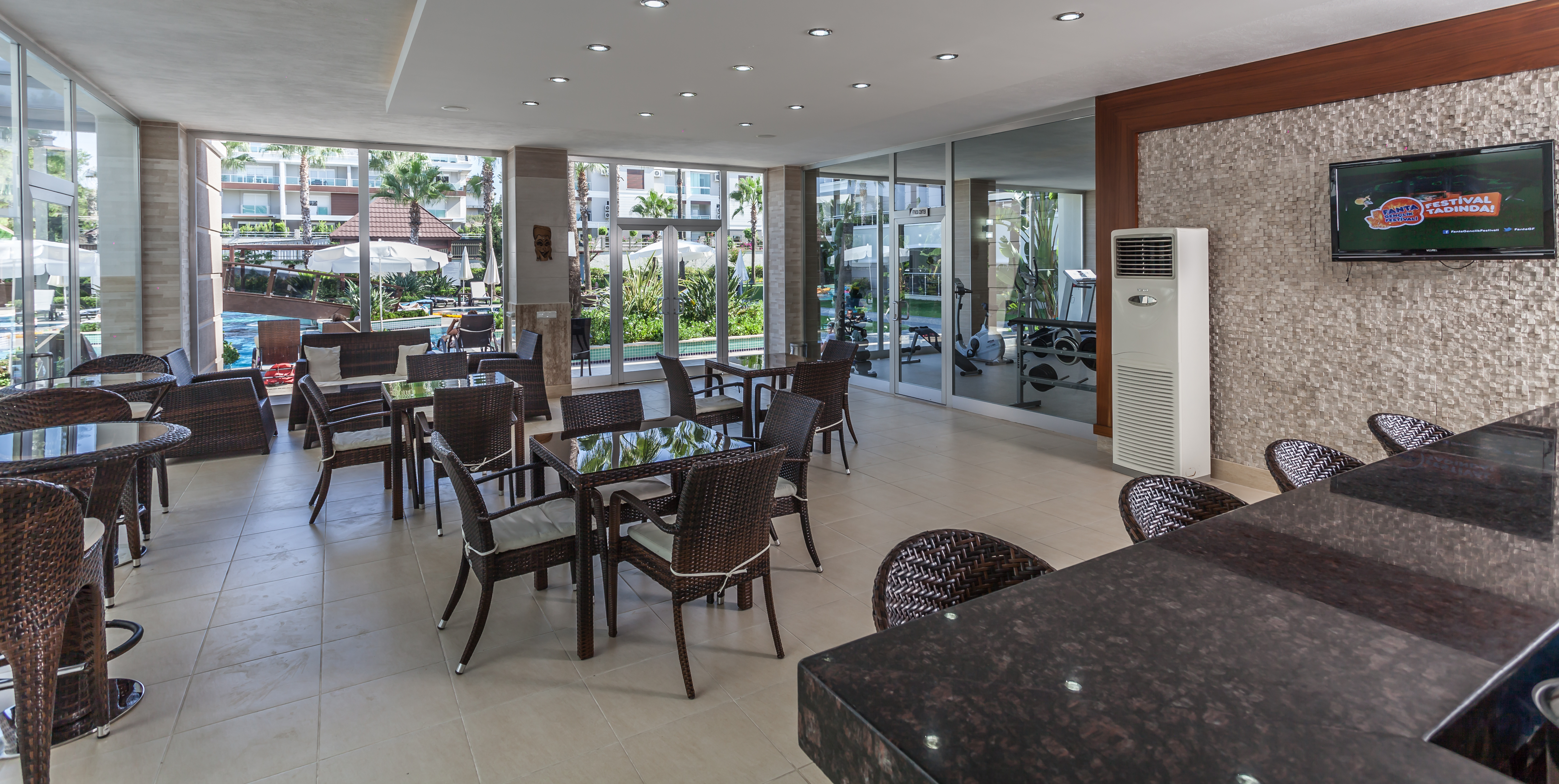 Side Tropicana Sitesinde 3+1 Satılık Dubleks Daire